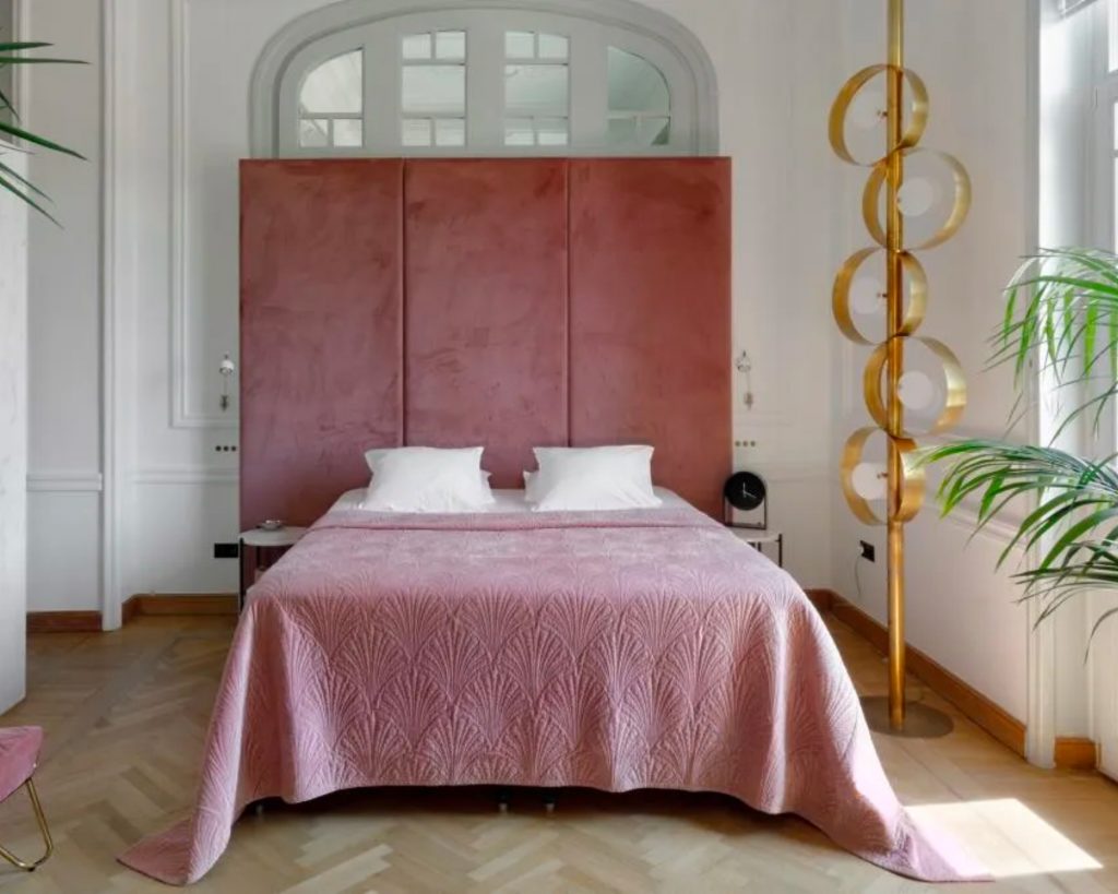 European Greek Hotel Pink Mid-century guest room